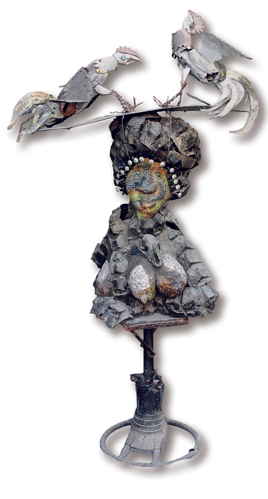 André Eugène Madan Letan 2012 Bois, métal, pneu, billes recyclés 165,2 x 97 x 63,5 cm Port-au-Prince, collection de l’artiste Photo Josué Azor